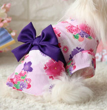 Load image into Gallery viewer, Japanese Sakura Kimono Black/White for Dog/Cat - MeowMeowRepublic
