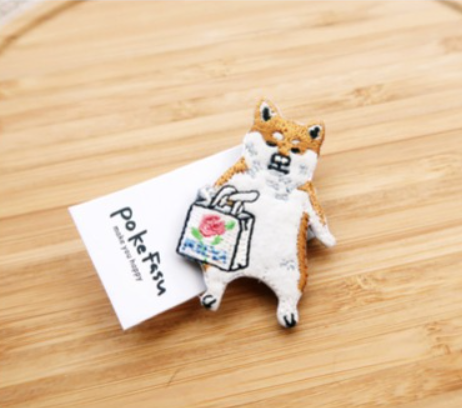 Shiba Shopping - Pokefasu Animal Pin from Japan - MeowMeowRepublic